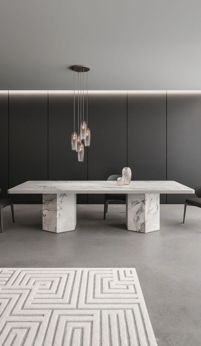 mobile lifestyle image of Luna Edge - Curve