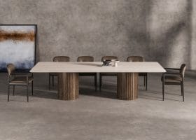 Tavolo Piazza Romano gallery image 2