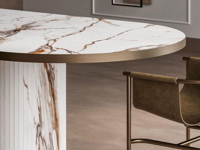 Tavolo Mezzaluna Obelisco