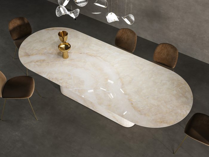 Tavolo Mezzaluna Obelisco