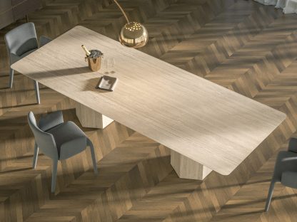 Tavolo Piazza Alveo gallery image 1